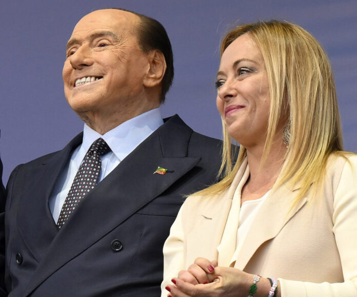 Chiusura della campagna elettorale del Centro Destra in Piazza del Popolo a Roma
